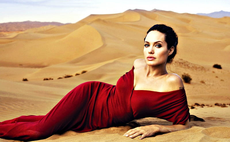 Angelina Jolie, red, desert, dress, orange, woman, dune, sand, girl, actress, HD wallpaper