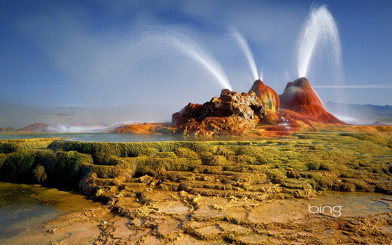 Geysers erupt in the Black Rock Desert in Nevada, HD wallpaper