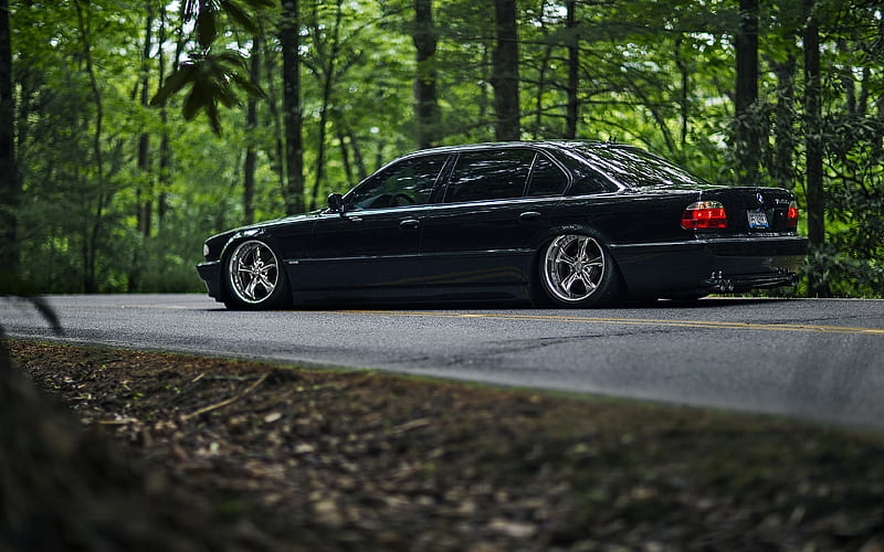 E38, BMW 7-series stance, 740iL, tuning, road, black e38, BMW, HD wallpaper
