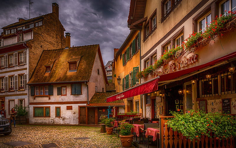 Strasbourg, old buildings, street, pavement, restaurant, Europe, R, France, HD wallpaper