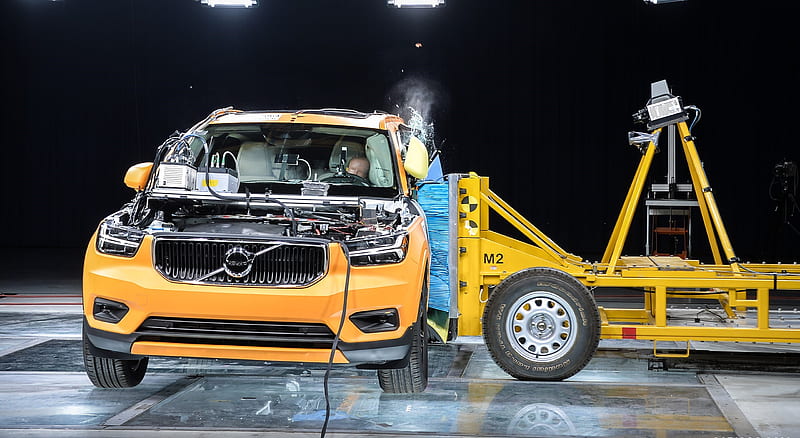 2019 Volvo XC40 - Crash Test , car, HD wallpaper