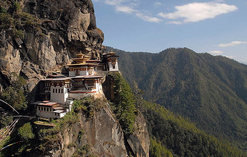 Taktshang Monastery, budist, mountains, taktshang, tibet, monastery, valley, HD wallpaper