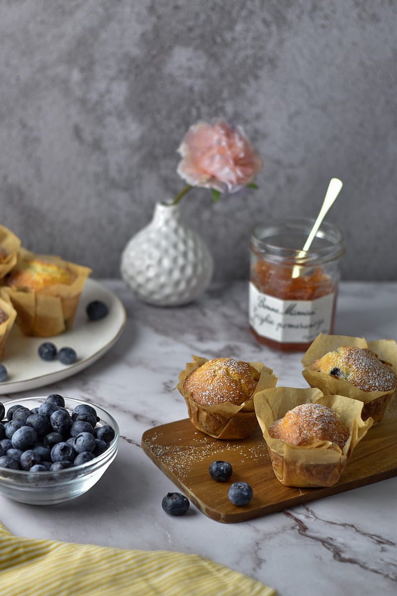muffins, blueberries, berries, honey, dessert, HD phone wallpaper