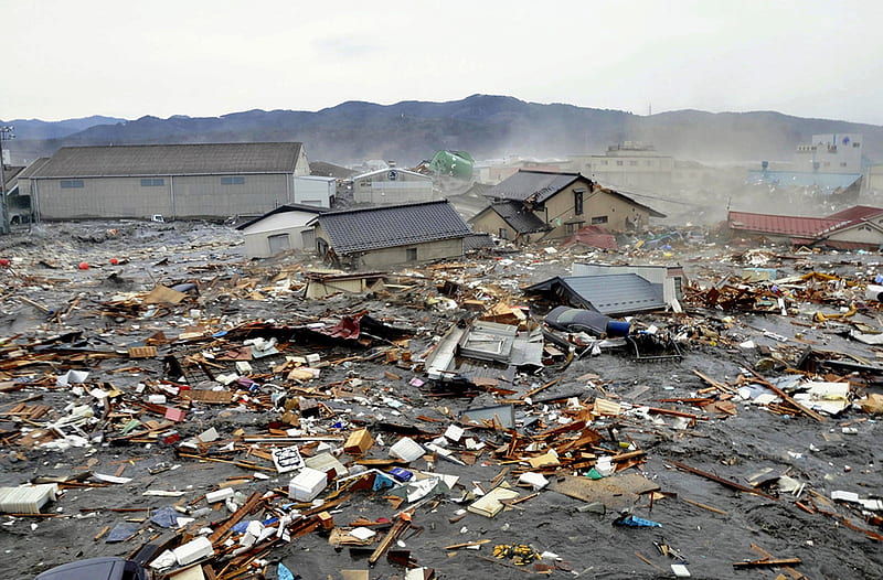 Miyagi-japan tsunami, japan, human, tsunami, nature, pray, HD wallpaper