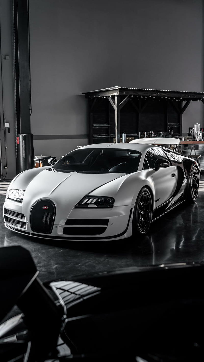 Matte White Veyron, bugatti, car, hypercar, supercar, carbon, america,  black, HD phone wallpaper | Peakpx