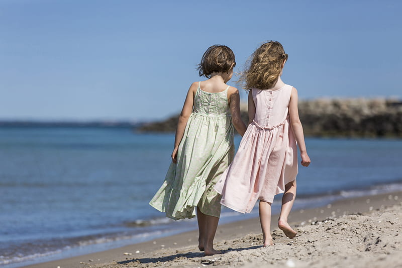 Little girl, pretty, adorable, sightly, sweet, beach, nice, love, beauty, face, child, bonny, lovely, pure, blonde, sky, baby, cute, feet, white, Hair, little, Nexus, bonito, dainty, sea, kid, graphy, fair, people, pink, Belle, 2 girls, comely, girl, walk, princess, childhood, HD wallpaper