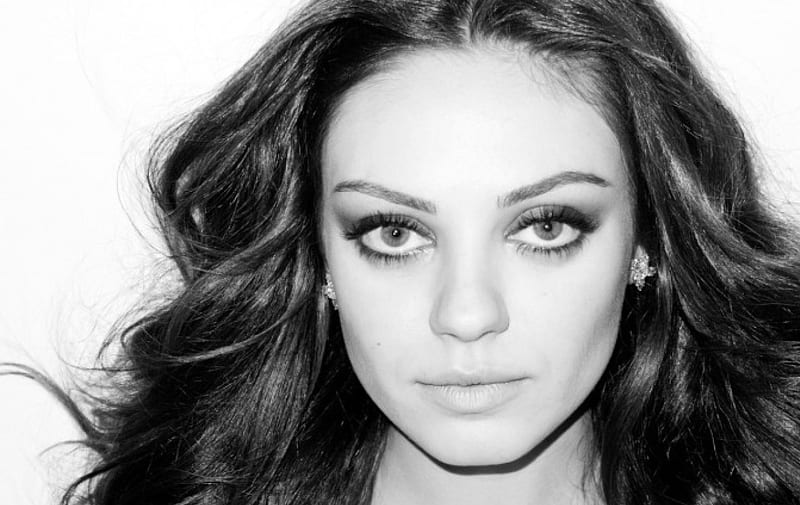 Mila Kunis, black and white, beauty, eyes, fashion, HD wallpaper | Peakpx
