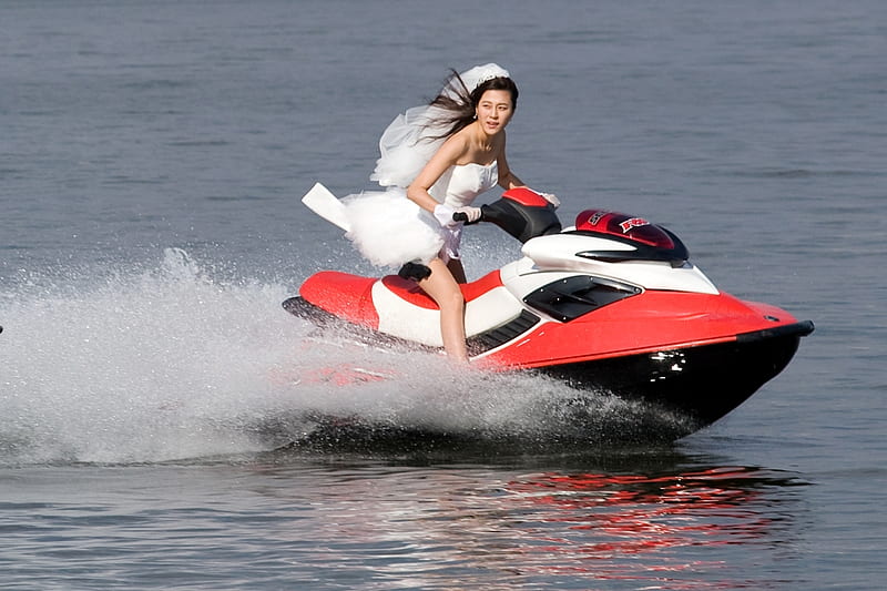 Run Away Bride-Jet Ski, bride, jet ski, woman, lake, HD wallpaper