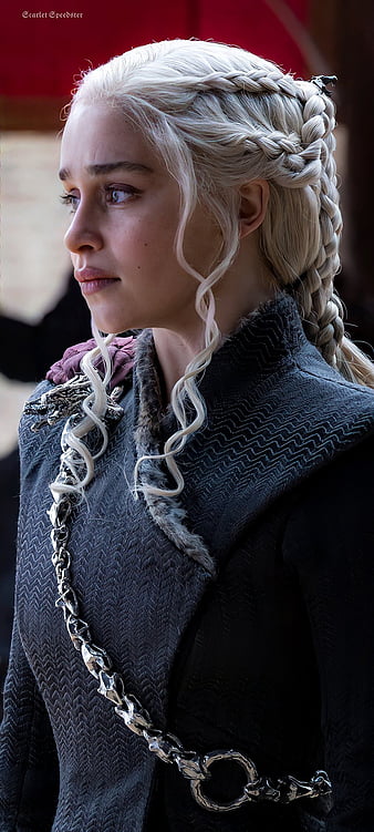 Daenerys Targaryen Game of Thrones 4K3840x2160 Wallpaper  Daenerys  targaryen dress Mother of dragons Danerys targaryen