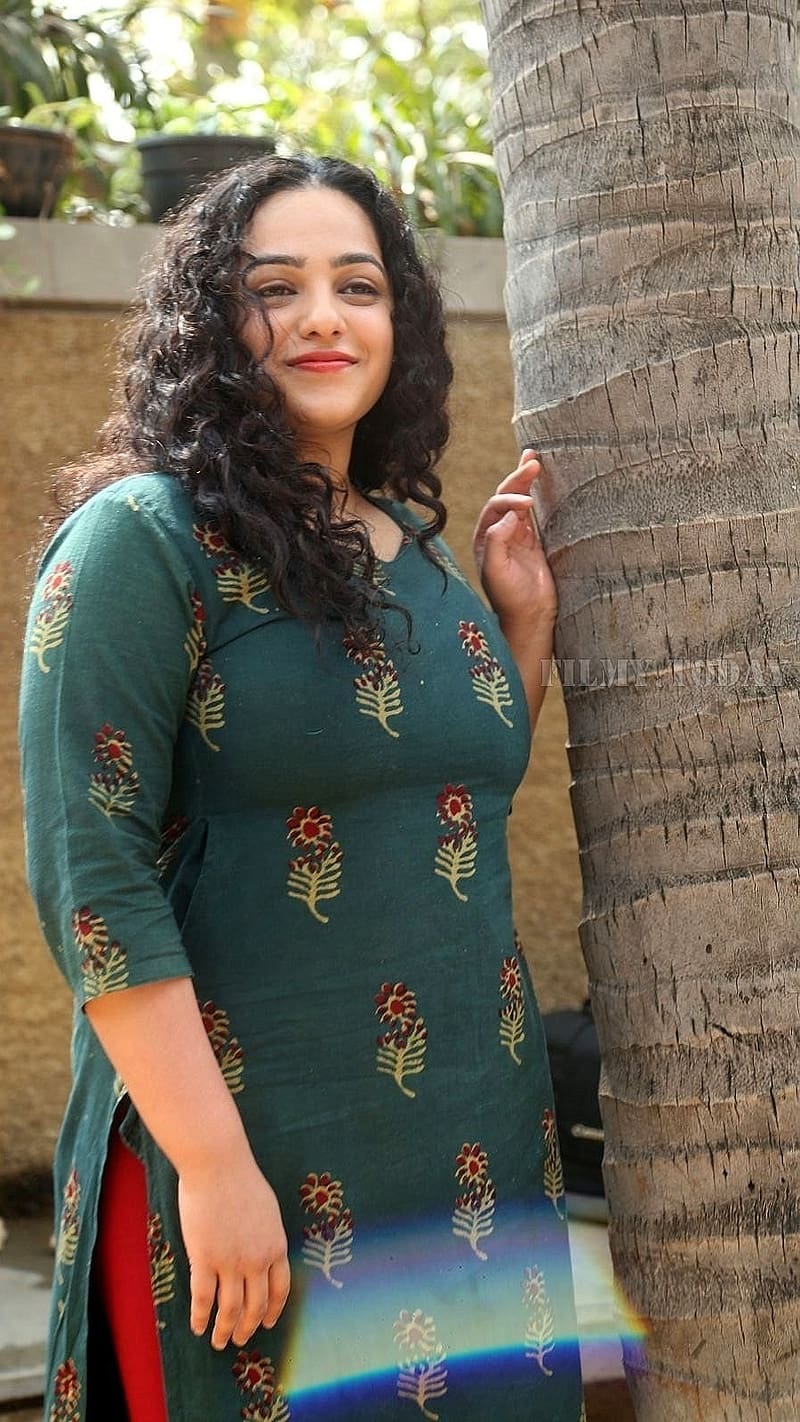 South Indian Heroine Nithya Menen Curly Hairs, south indian heroine, nithya  menen curly hairs, HD phone wallpaper | Peakpx
