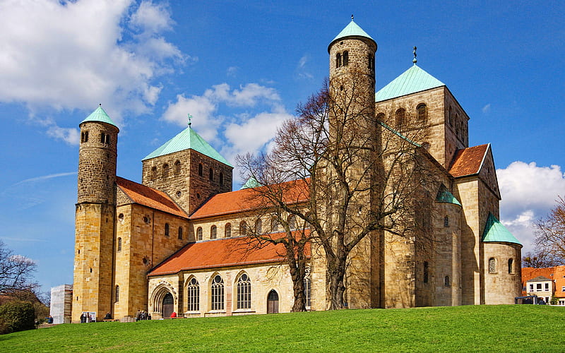 St Michaels Church Hildesheim, cityscapes, summer, german cities, Europe, Germany, Cities of Germany, Hildesheim Germany, HD wallpaper