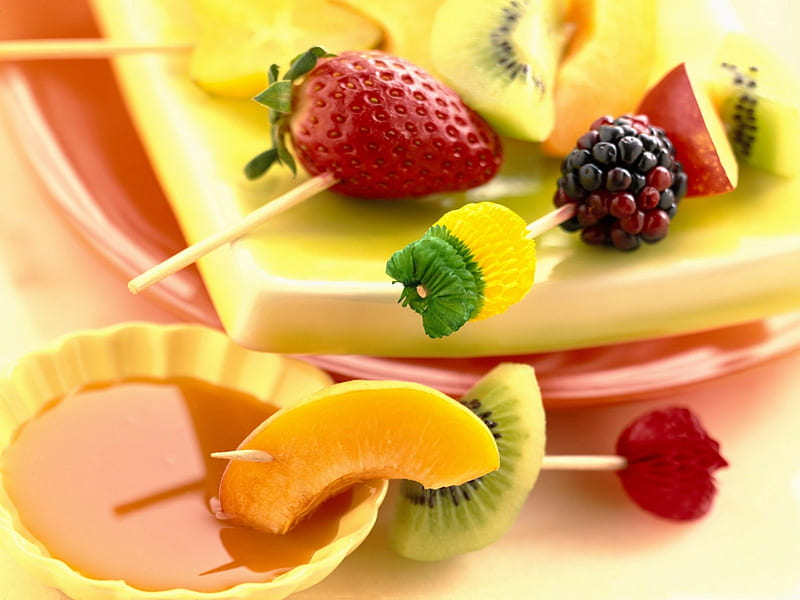 Fruit skewers, red, strawberry, orange, food, kiwi, yellow, sweet, dessert, green, berry, summer, peach, HD wallpaper