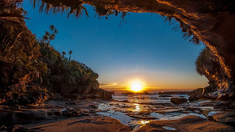 Sunset Beach, rocks, ocean, wet sand, bonito, sunset, cave, beach, seashore, New Zealand, blue sky, HD wallpaper
