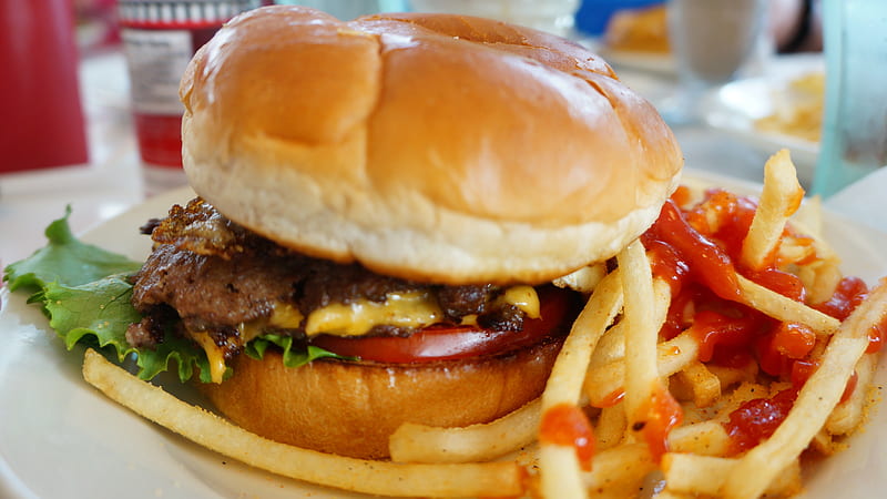 Burger And Fries, steak n shake, royale burger, burgers, steakburger, fries, HD wallpaper