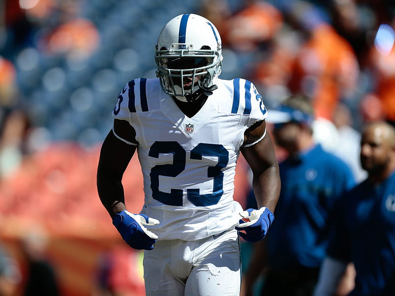 Was Frank Gore recovering from an injury this offseason?, HD wallpaper