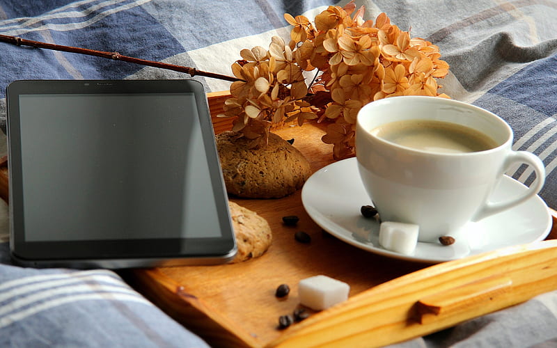 Coffee and I-pad, tray, i-pad, coffee, bed, HD wallpaper