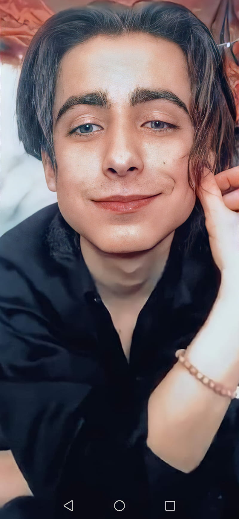 Aidan Gallagher Fondo De Pantalla De Teléfono Hd Peakpx