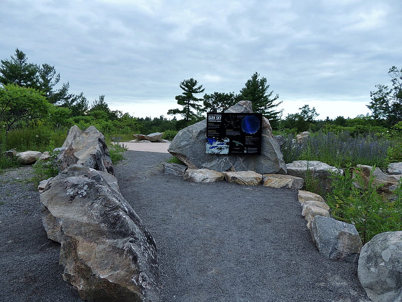 Dark Sky Viewing Area, Sign, Sky, Clouds, graphy, Rocks, Nature, HD wallpaper