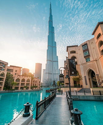 Burj Khalifa in Dubai Under Blue and White Sky  Free Stock Photo