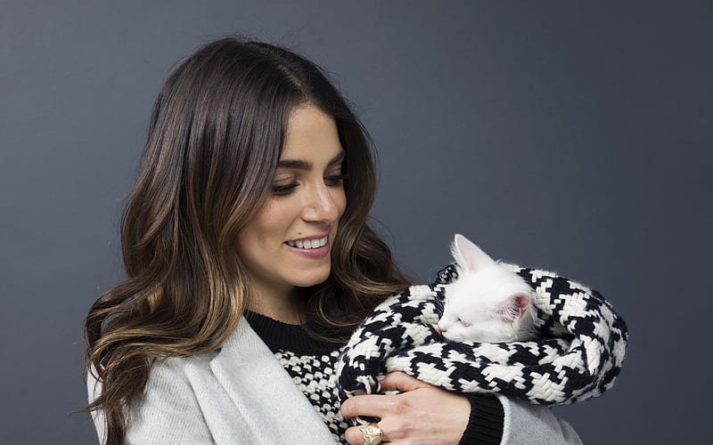 Nikki Reed, hoot, american actress, hollywood, woman with white cat, HD wallpaper