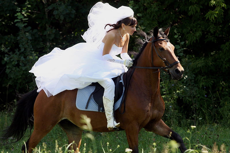 *** The bride fleeing on horseback ***, bride, boots, horse, cowgirl, HD wallpaper
