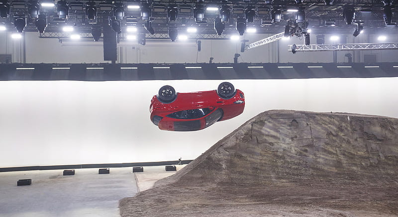 2018 Jaguar E-PACE - Guinness World Record Jump , car, HD wallpaper