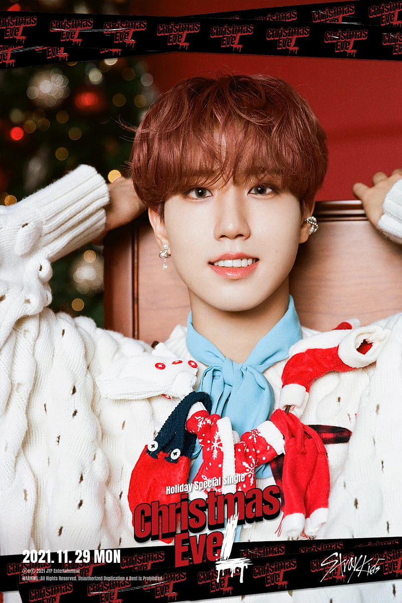 Stray Kids become your ideal holiday party date in latest 'Christmas EveL' teaser, HD phone wallpaper