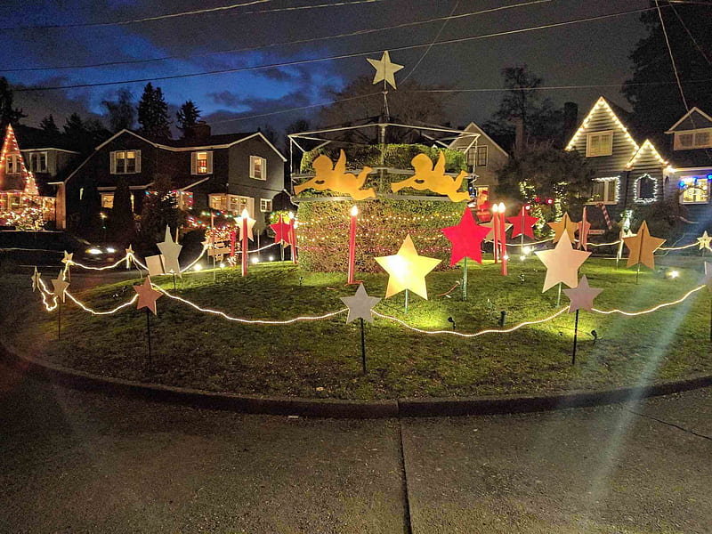 Christmas Eve on Seattle's Candy Cane Lane Seven Coffee Roasters, HD