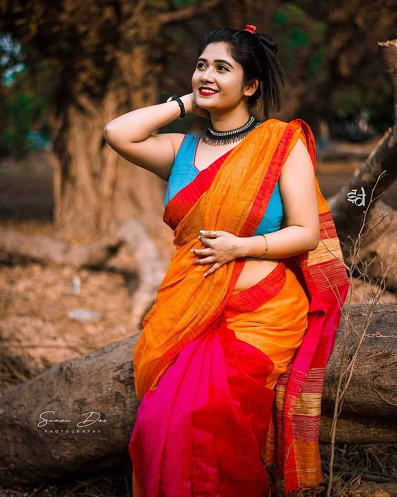 Another Actress tries hot saree photo shoot after Ramya Pandian - Tamil  News - IndiaGlitz.com