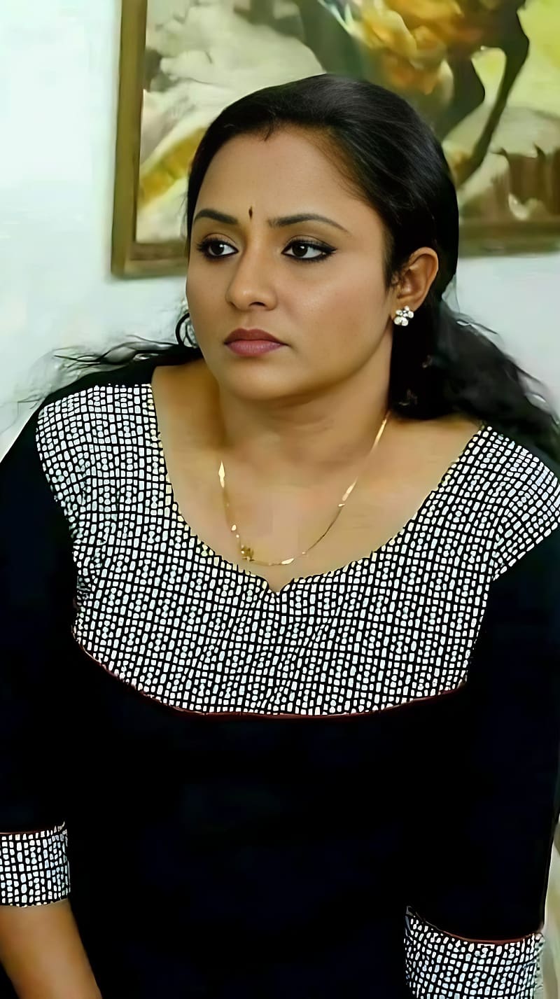 Nisha Sarang, malayalam actress, uppum mulakkum, HD phone wallpaper