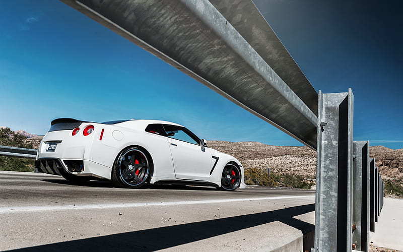 Nissan GT-R, supercars tuning, road, 2018 cars, white GT-R, R35, japanese cars, Nissan, HD wallpaper