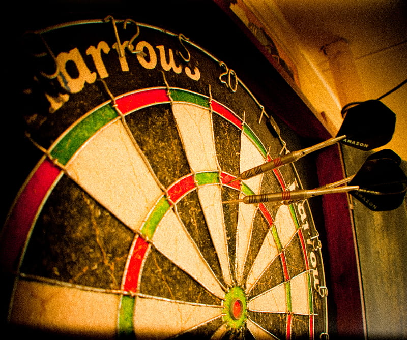 dartboard , darts, HD wallpaper