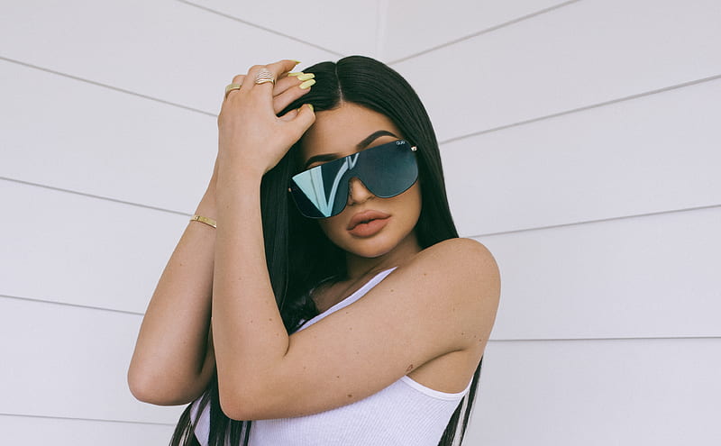 Kylie Jenner 2018 Quay X Drop Two Collection, kylie-jenner, celebrities, girls, model, HD wallpaper
