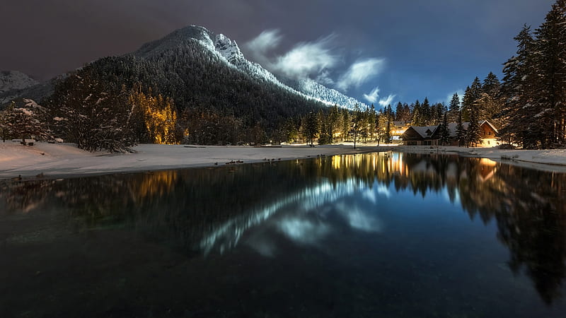 Mountain Lake House, forest, vacation, sky, clouds, lights, winter, lake, mountain, refuge, reflection, Firefox Persona theme, getaway, HD wallpaper