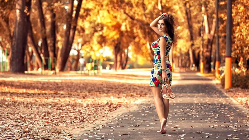 Pretty Lady, autumn, leaves, park, woman, HD wallpaper