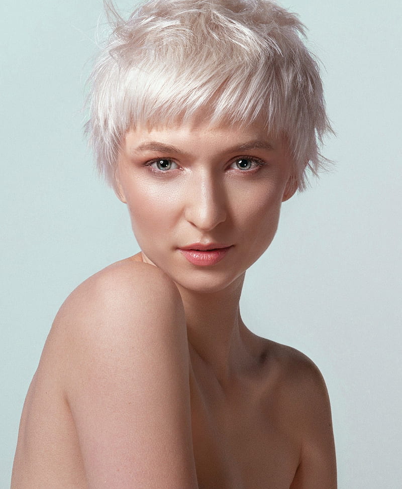 Silvestru Popescu, women, short hair, simple background, face, portrait, model, HD phone wallpaper