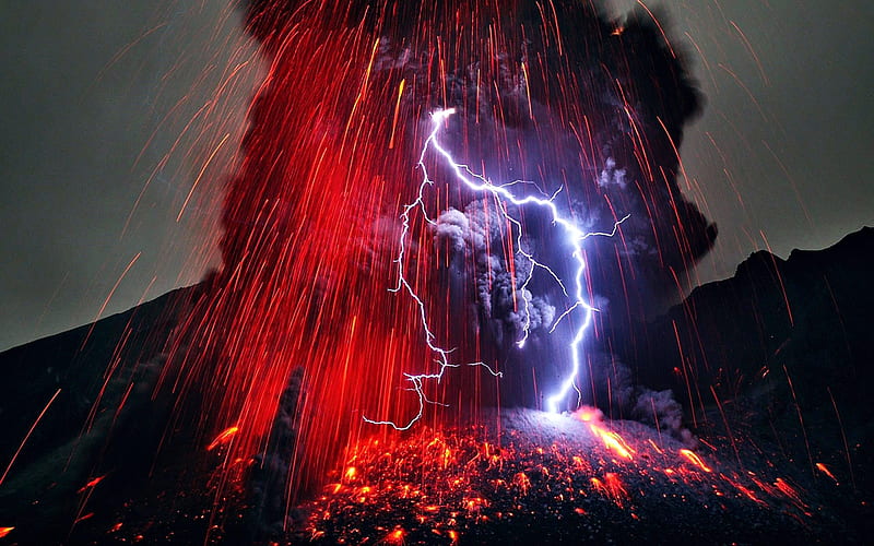 Eruption of Volcano Sakurajima, japan, mountain, fire, dark, lava, thunder, HD wallpaper