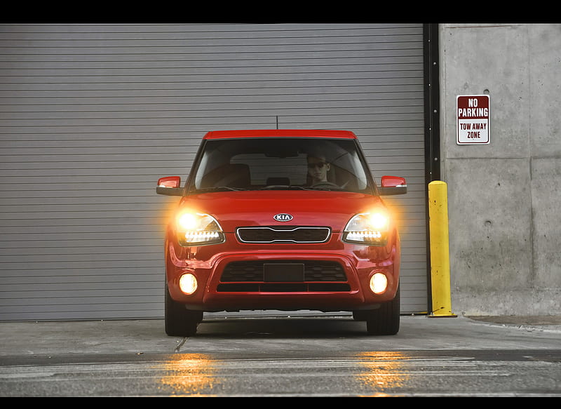 2012 Kia Soul - Front, Car, HD Wallpaper | Peakpx