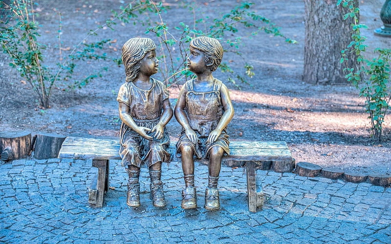 two girls, bronze sculpture, gorky park, kharkov, HD wallpaper