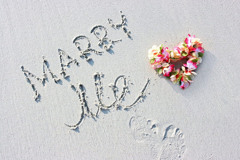 Marry Me , sand, graphy, footprints, heart, words, flowers, bonito, wedding, HD wallpaper