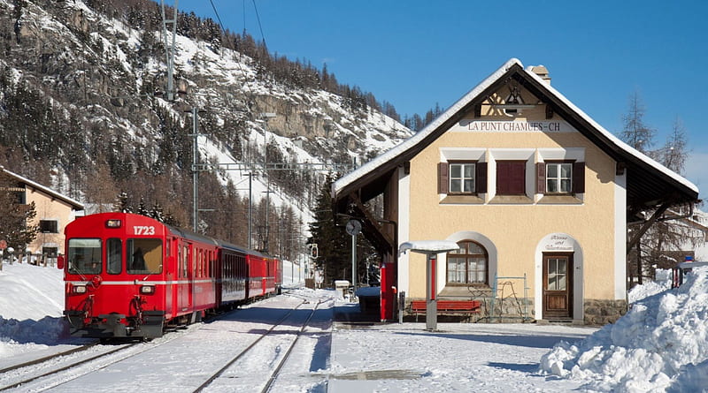 train in a station in la punt chamues in the swiss alps, mountain, red, train, staion, tracks, winter, HD wallpaper