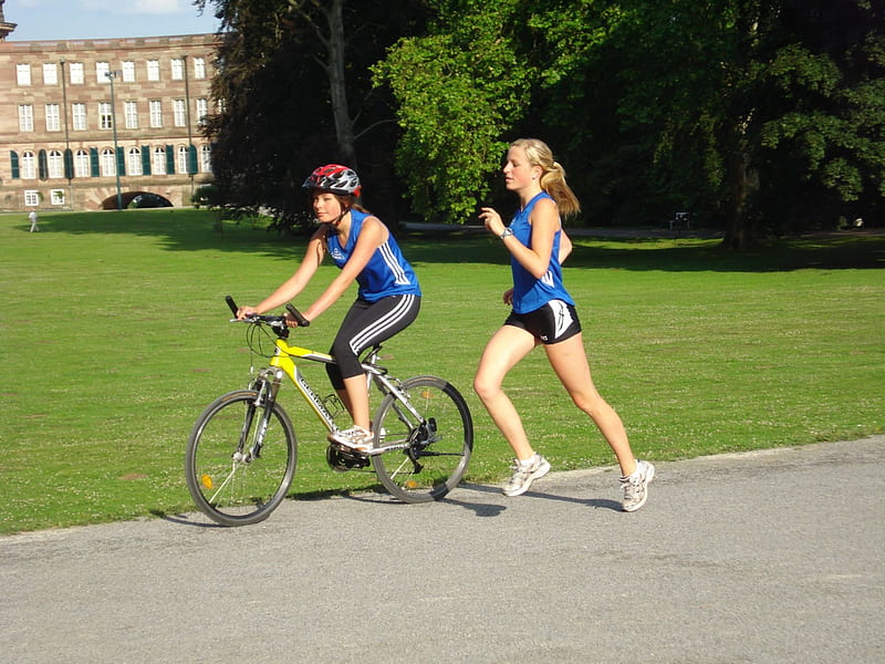 Women running and biking, running, female, bike, jogging, HD wallpaper
