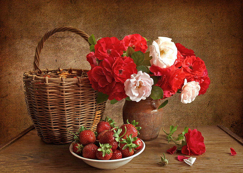 Still life, red, pretty, strawberry, rose, vase, bonito, old, fruit, graphy, nice, flowers, strawberries, beauty, harmony, amazing, lovely, colors, roses, cool, bouquet, basket, flower, petals, great, HD wallpaper