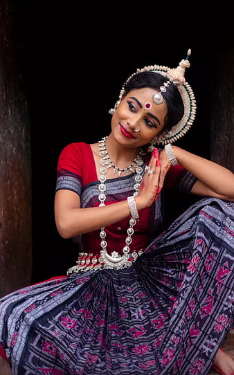 Bharatanatyam Background Images, HD Pictures and Wallpaper For Free  Download | Pngtree