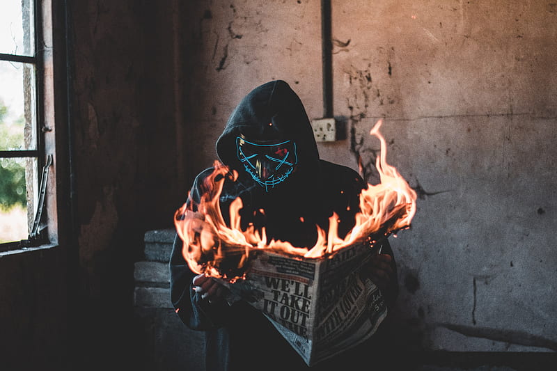 Hidden Mask Guy Burning Newspaper, mask, neon, hoodie, graphy, HD wallpaper