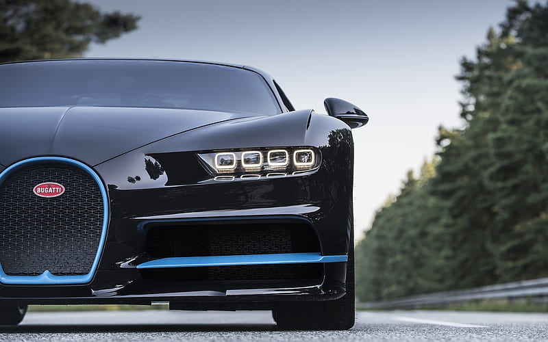 Bugatti Chiron, road, 2018 cars, hypercars, front view, Bugatti, HD wallpaper