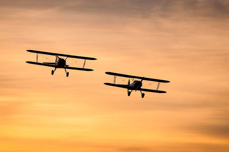 two biplanes on flight, HD wallpaper