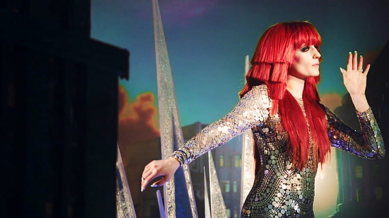 Florence Welch, artist, dress, glitter, music, black, red hair, concert, woman, singer, blue, the machine, HD wallpaper