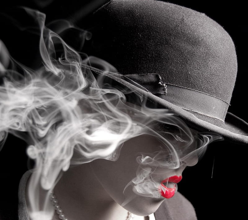 lips and smoke photography
