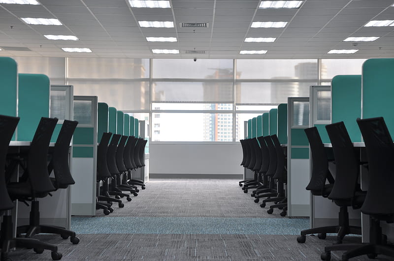 empty black rolling chairs at cubicles, HD wallpaper